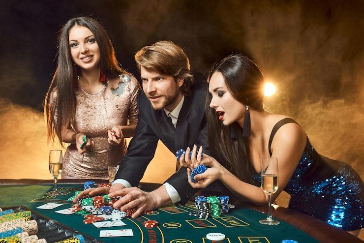 Pengguna mengakses kontrol privasi dan pengelolaan data secara mandiri